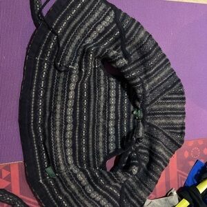 Ralph Lauren Gray and Black Knit Sweater